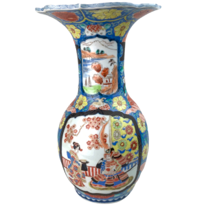 Imari Vermiculated Vase Flared Neck Polychrome Baluster Shape