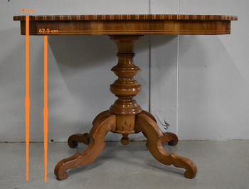 Inlaid Gueridon Table, in Walnut and Light Wood - 2nd part of the 19th century