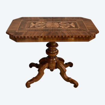 Inlaid Gueridon Table, in Walnut and Light Wood - 2nd part of the 19th century