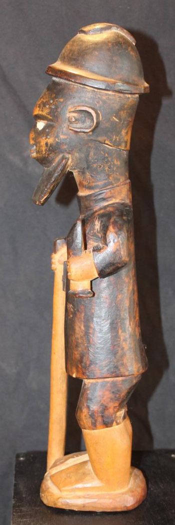 Bembé Statue - Democratic Republic of Zaire