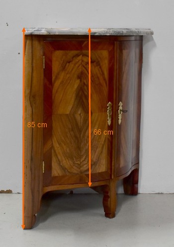 Corner cabinet in walnut, Louis XV period - 18th century