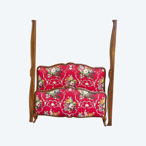 Lit Capitonné De Style Louis XV
