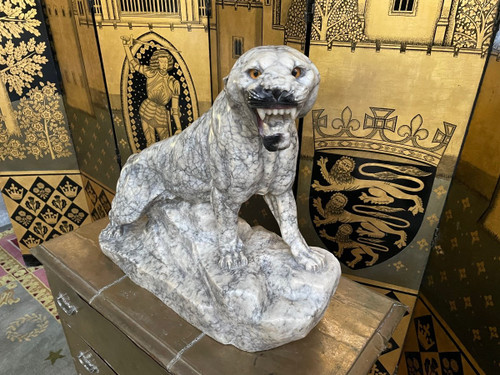 Scultura in marmo Pantera firmata Garnier