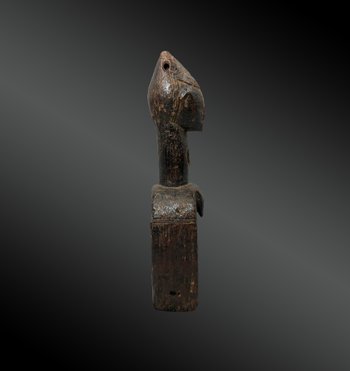 ÉTRIER de POULIE à VISAGE ANTHROPOMORPHE Culture Gouro, Côte d’Ivoire Première moitié du XXème siècle 