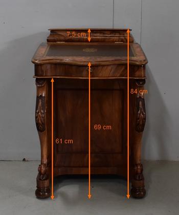 Davenport Schreibtisch in Walnuss, Herkunft England - Mitte des 19. Jahrhunderts