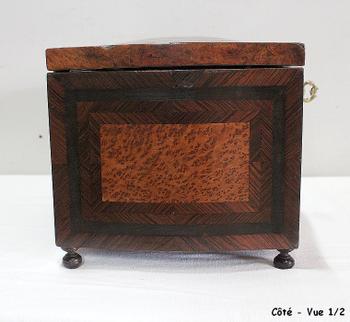 Piccola Scatola in Legno Impiallacciato, Epoca Napoleone III - XIX