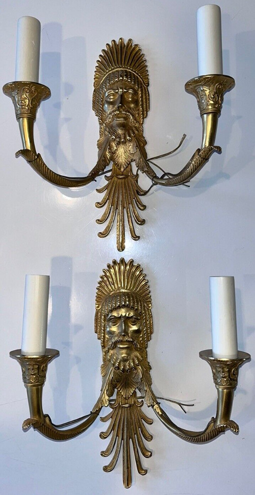 RAVRIO Antoine André (attribué à ) Paire d'appliques en bronze doré à deux bras