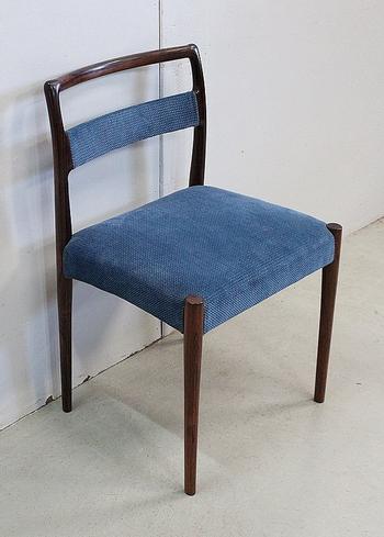 Suite of 4 Scandinavian Chairs - 1960s