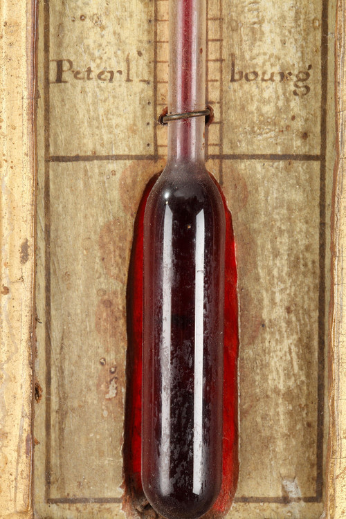 Steingarten-Barometer-Thermometer aus der Zeit Ludwigs XV