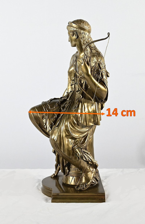 “Diane la Cacciatrice” in bronzo, firmato Peiffer – 2a parte del XIX secolo