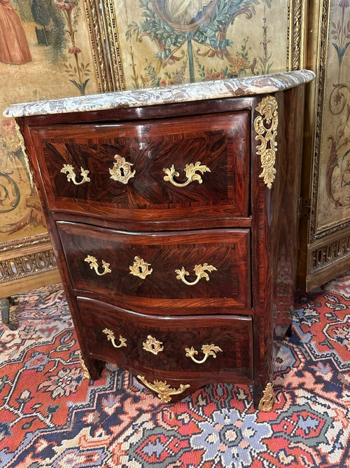 KLEINE TRUHE AUS DEM 18. JAHRHUNDERT LOUIS XV. PERIODE