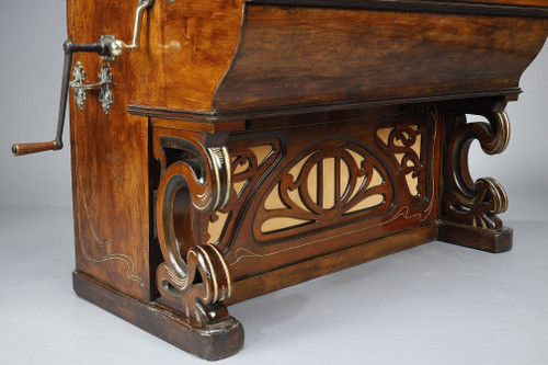 IMPORTANT SELF-PLAYING PIANO "LA VICTOIRE" STAMPED BLANCHE-PETIT & GOFFART 