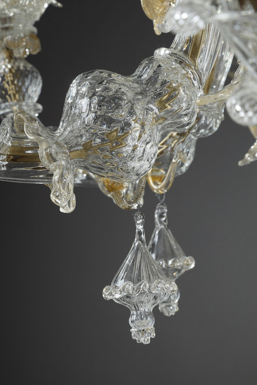 LARGE MURANO GLASS CHANDELIER WITH EIGHT ARMS OF LIGHT DECORATED WITH GOLD 