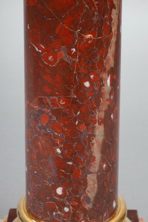 Colonne en marbre griotte et  bronze doré
