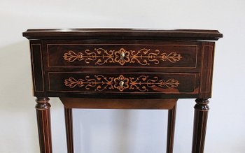  Petite table travailleuse, époque Charles X – Début XIXe 