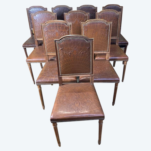 Suite De 10 Chaises en Cuir De Style Louis XVI