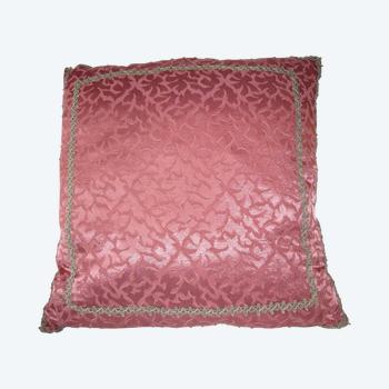 Coussin en damas et galon