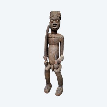 SCULPTURE of a DIGNITARY Culture Bamoun, Cameroon First half of the 20th century