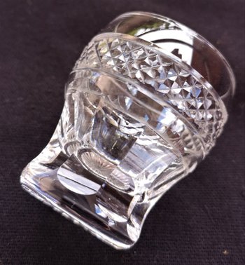 Service à liqueur modèle "Trianon" en cristal Saint-Louis (1 carafe + 8 verres)