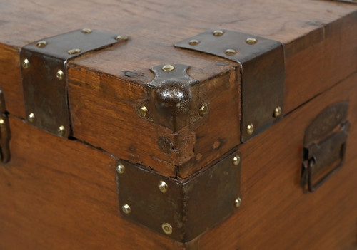 Baule marino in teak massiccio – Fine XIX secolo