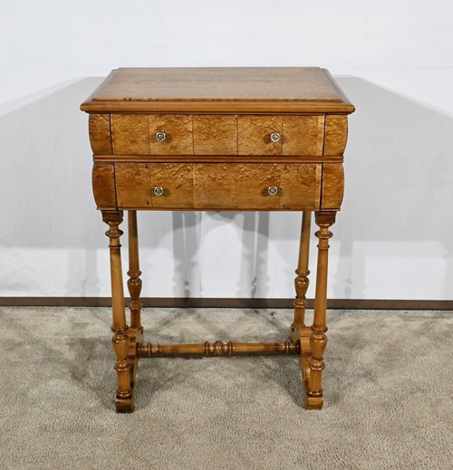Rare Small Chiffonnière Table in Speckled Amboyna and Cherry, Louis Philippe period – 2nd part