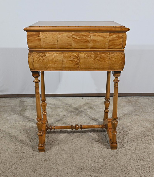Rare Small Chiffonnière Table in Speckled Amboyna and Cherry, Louis Philippe period – 2nd part