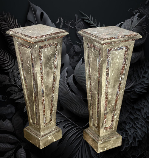 PAIR OF SHEATHS / SELLETTES / IN MARBLE-LIKE PATINATED WOOD FROM THE 1900S