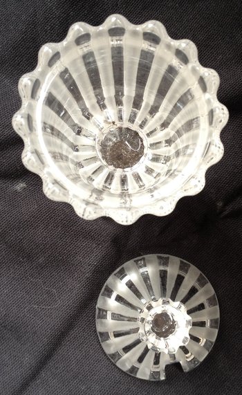 Crystal mustard bowl signed BACCARAT Art Deco