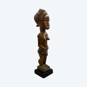 ANTHROPOMORPHIC STATUETTE Baoulé Culture, Ivory Coast First half of the 20th century