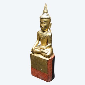  Laos / Vecchio Buddha in legno laccato e dorato / Fine del XVIII secolo - Inizio del XIX secolo