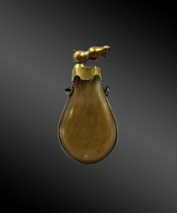 Lot of three POWDER PEARS - European work of the 19th century