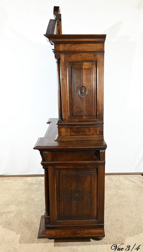 Small two-part sideboard in solid walnut, Renaissance style - Mid-19th century
