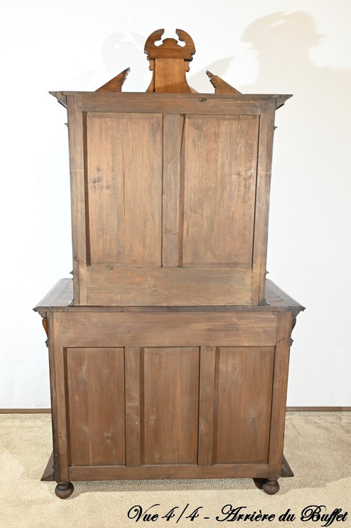 Small two-part sideboard in solid walnut, Renaissance style - Mid-19th century