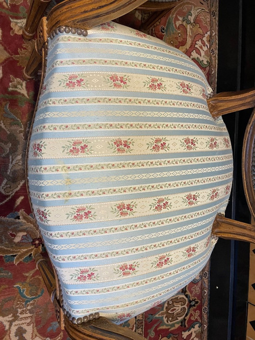 Paire De Fauteuils De Style Louis XVI