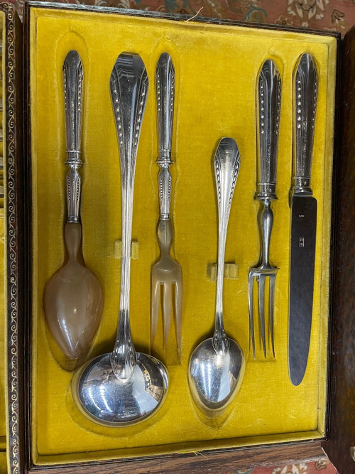 Ménagère Style Art Déco Métal Argenté 90 Pièces