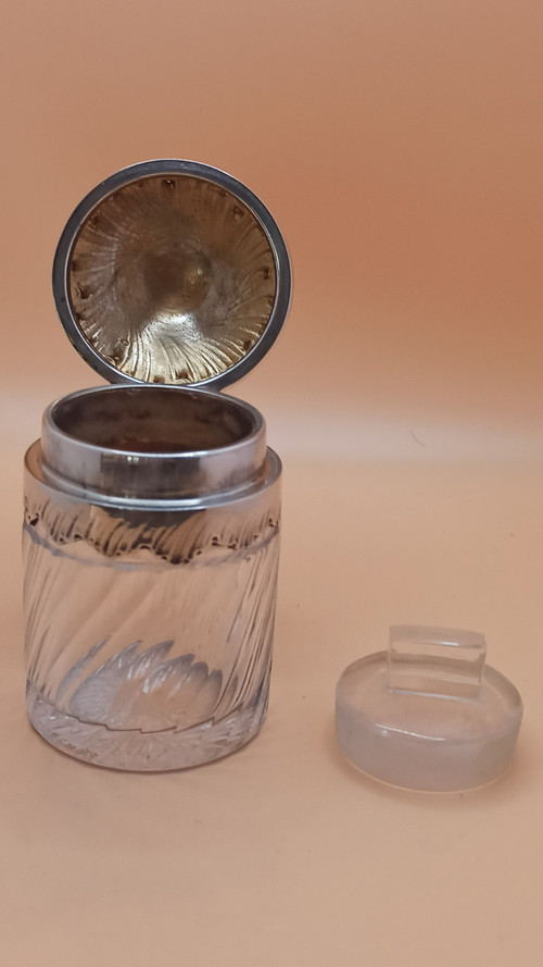 Piccola fiaschetta da toilette in cristallo e argento