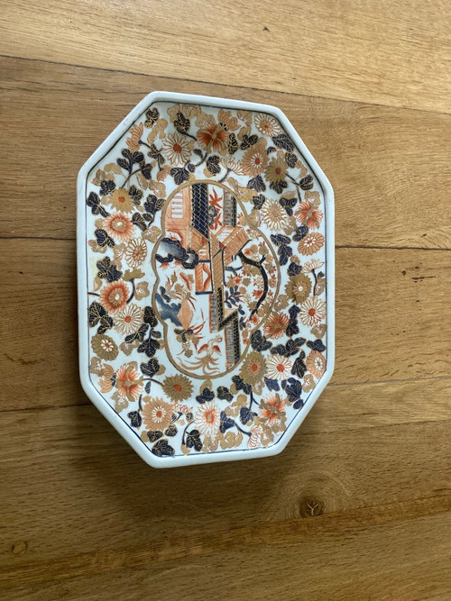 Imari Octagonal dish