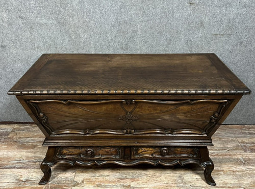 Impastatrice piemontese stile Luigi XV in noce massello circa 1850