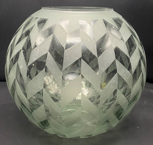 GLASS VASE 1930