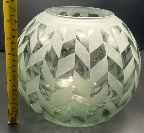 GLASS VASE 1930
