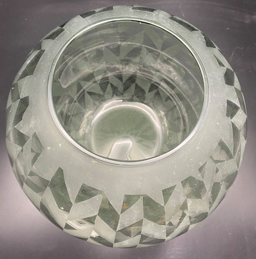 GLASS VASE 1930
