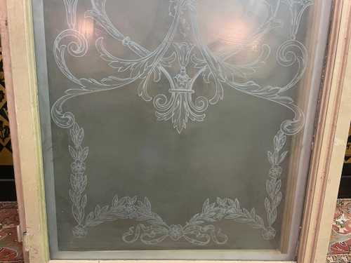 Ensemble De Fenêtres Anciennes Gravées à L’acide