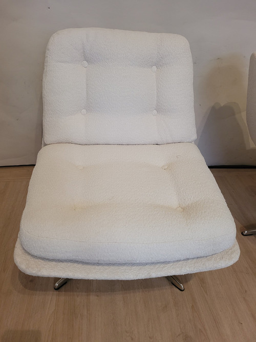 Pair Of Rotating Low Chairs, Bouclette Fabric, 20th Century
