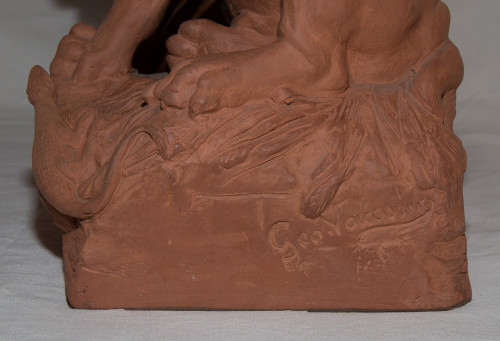 "Tre Cuccioli" in terracotta Firmato Georges Lucien Vacossin Inizio del XX secolo