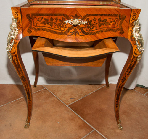 Travailleuse En Marqueterie époque Napoleon III