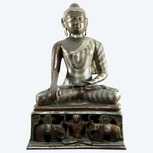 Birmanie, Années 1920/1930, Statue Bouddha En Bronze à Double Patine Cuivre Et Argent.