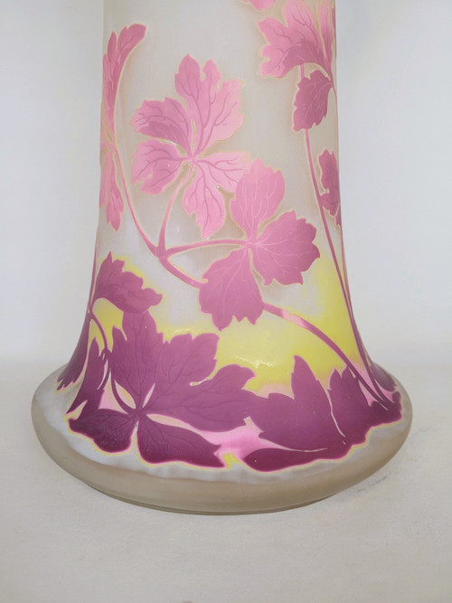 Large Vase With columbines, E Gallé, Art Nouveau