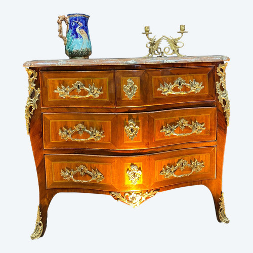 Commode Louis XV d’époque 18e siècle estampillée 
