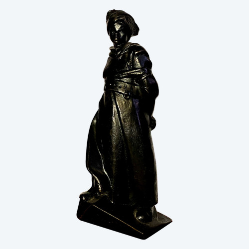 Statuetta "L'Aquila", bronzo patinato, pezzo monumentale inaugurato a Chelyabinsk nell'URSS