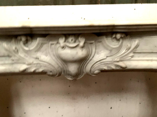 Camino in stile Regency in marmo bianco di CARRARA ITALIA XIX secolo